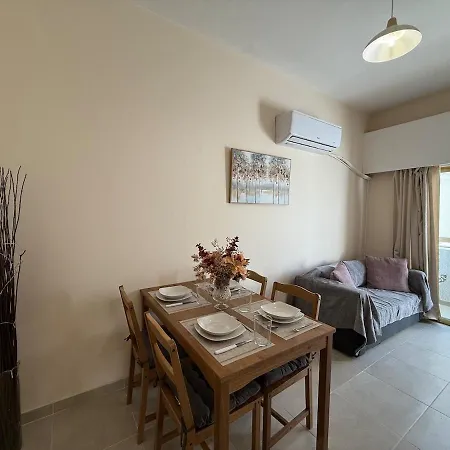 Center, 5 Min To Beach, Fully Renovated * Larnaca