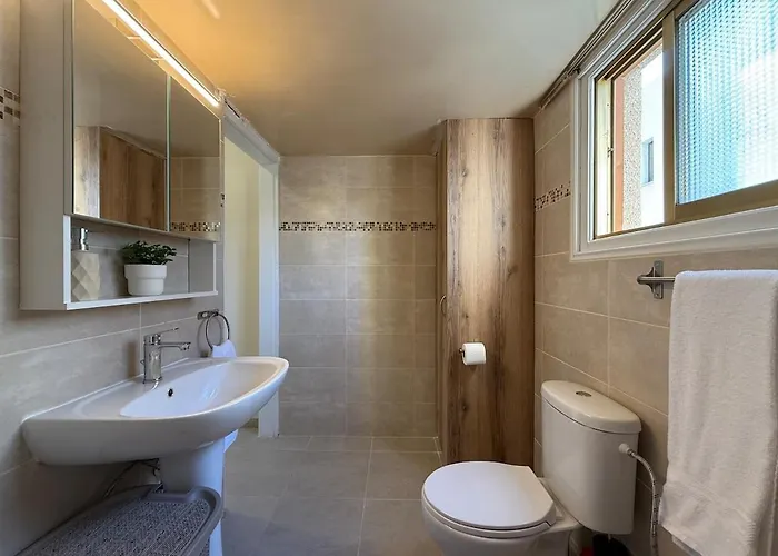 One-bedroom Next To Radisson Blu * Larnaca